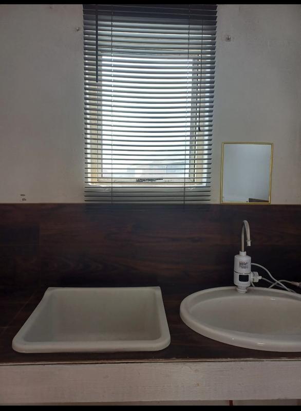 6 Bedroom Property for Sale in Mitchells Plain Central Western Cape